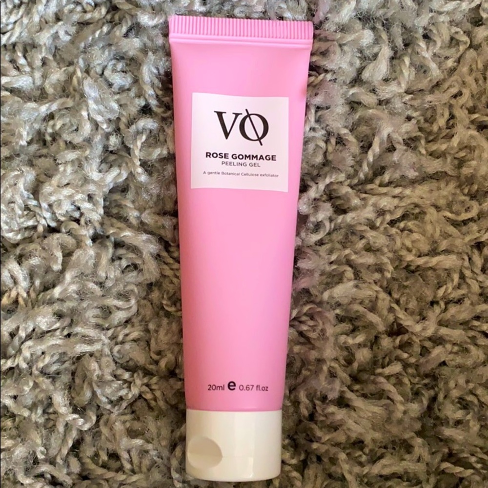 VQ Rose Gommage Peeling Gel ⭐️ 5 for $20 ⭐️